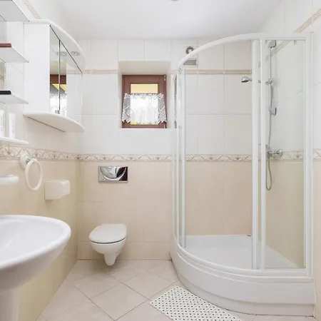 Z Widokiem Na Gory Balkon I Parking By Renters * زاكوباني