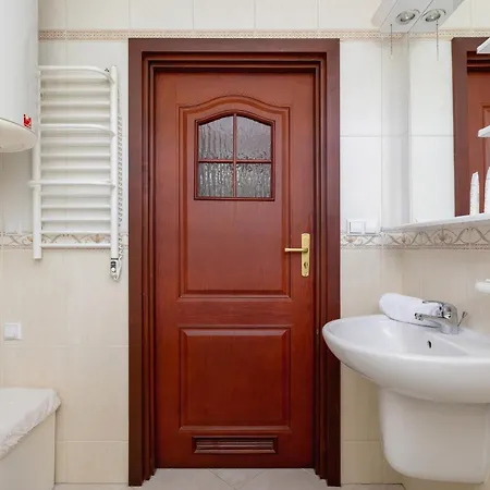 Z Widokiem Na Gory Balkon I Parking By Renters