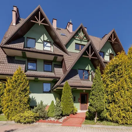 Z Widokiem Na Gory Balkon I Parking By Renters شقة